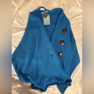 NWT Lulu-B Turquoise Button Wrap Shawl Poncho OS